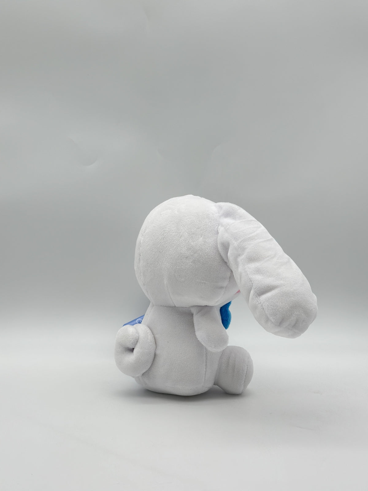 HELLO KITTY 22cm plusz cinemonroll