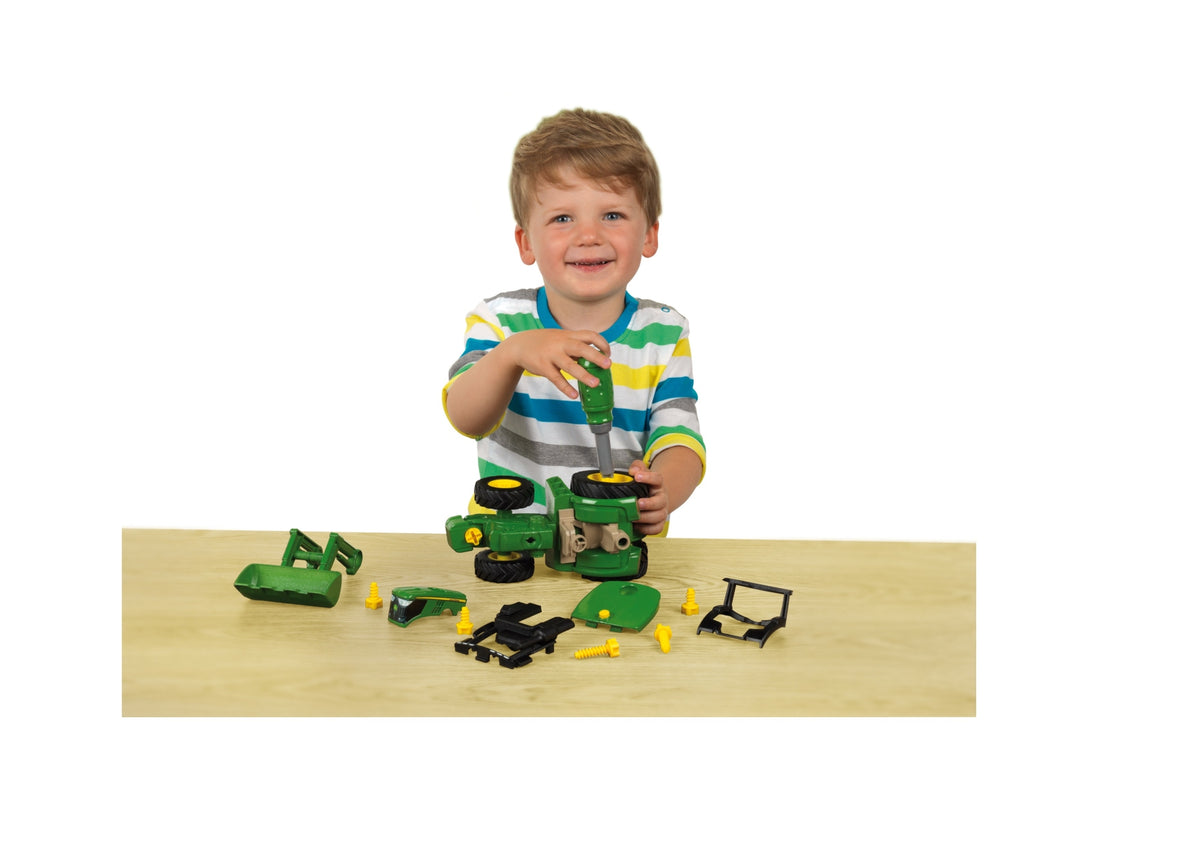 Traktor John Deere do skręcania