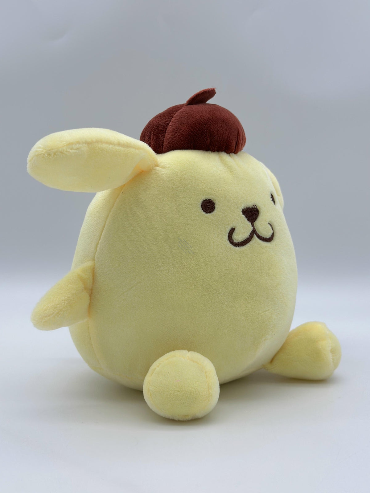 HELLO KITTY 18cm plusz pompurin