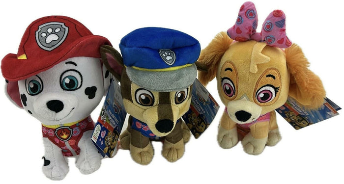 PSI PATROL Skye 28 cm – Pluszowa maskotka siedząca
