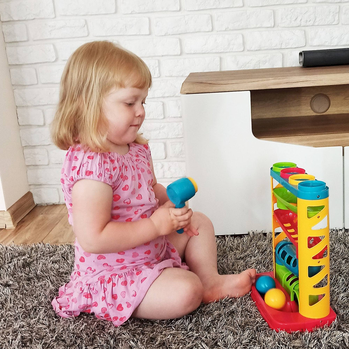 Smily Play Zjeżdżalnia Z Piłeczkami I Młotkiem