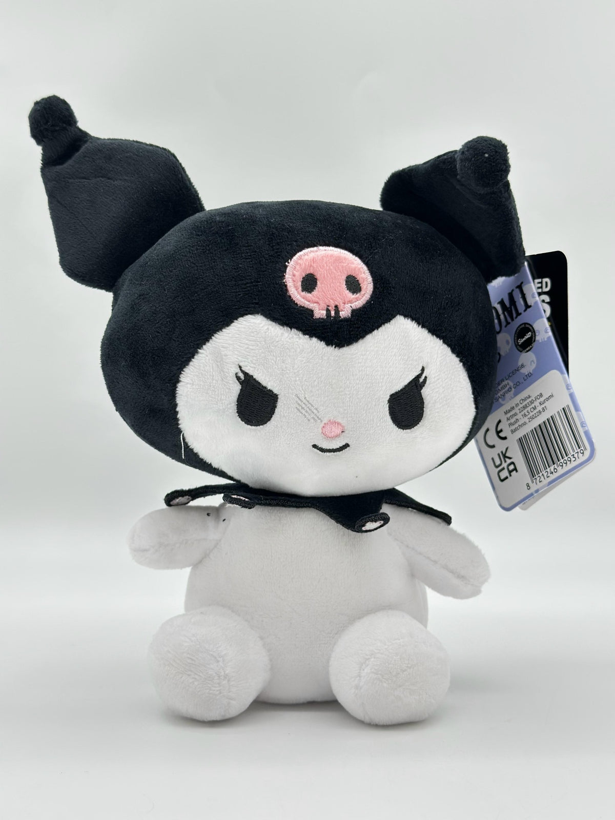 HELLO KITTY 18cm plusz kuromi czarna