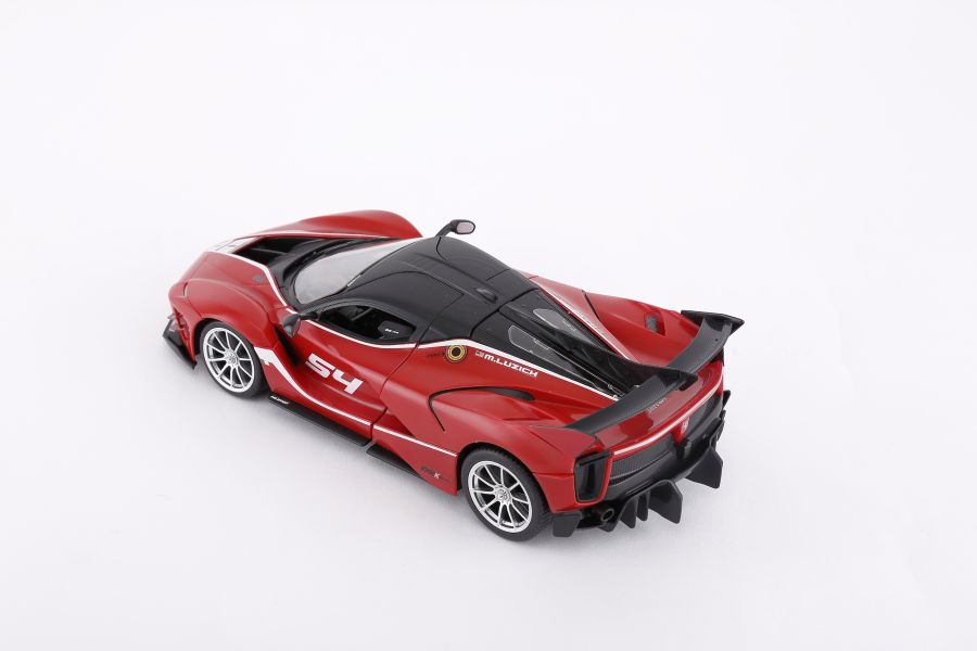 RASTAR 96900 R/C 1:18 Ferrari FXXK model do złożenia